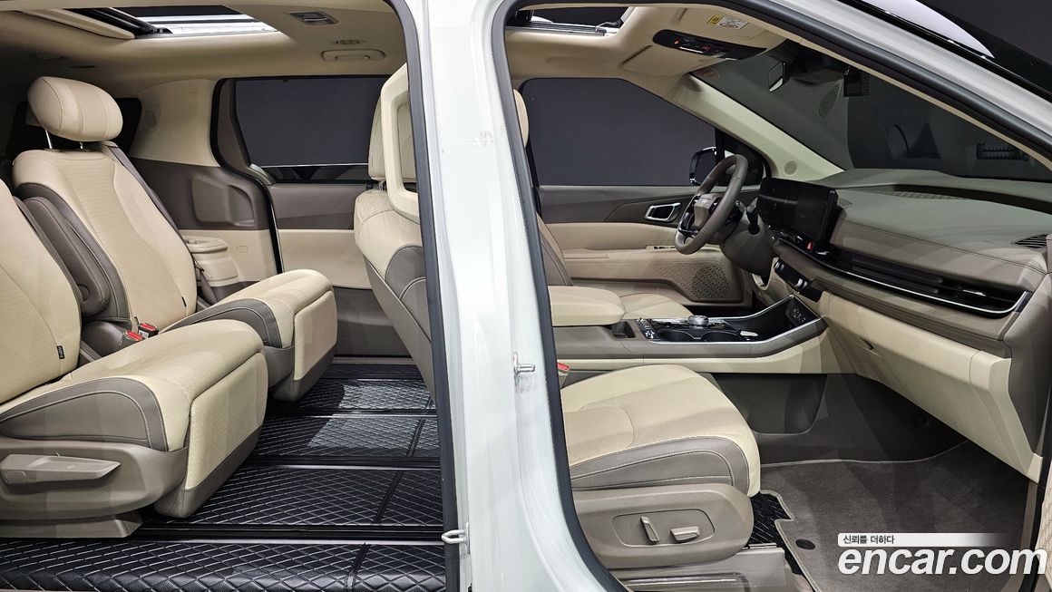 Kia Canival 2025