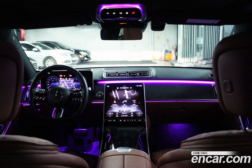 Mercedes-Benz S-Class 2021