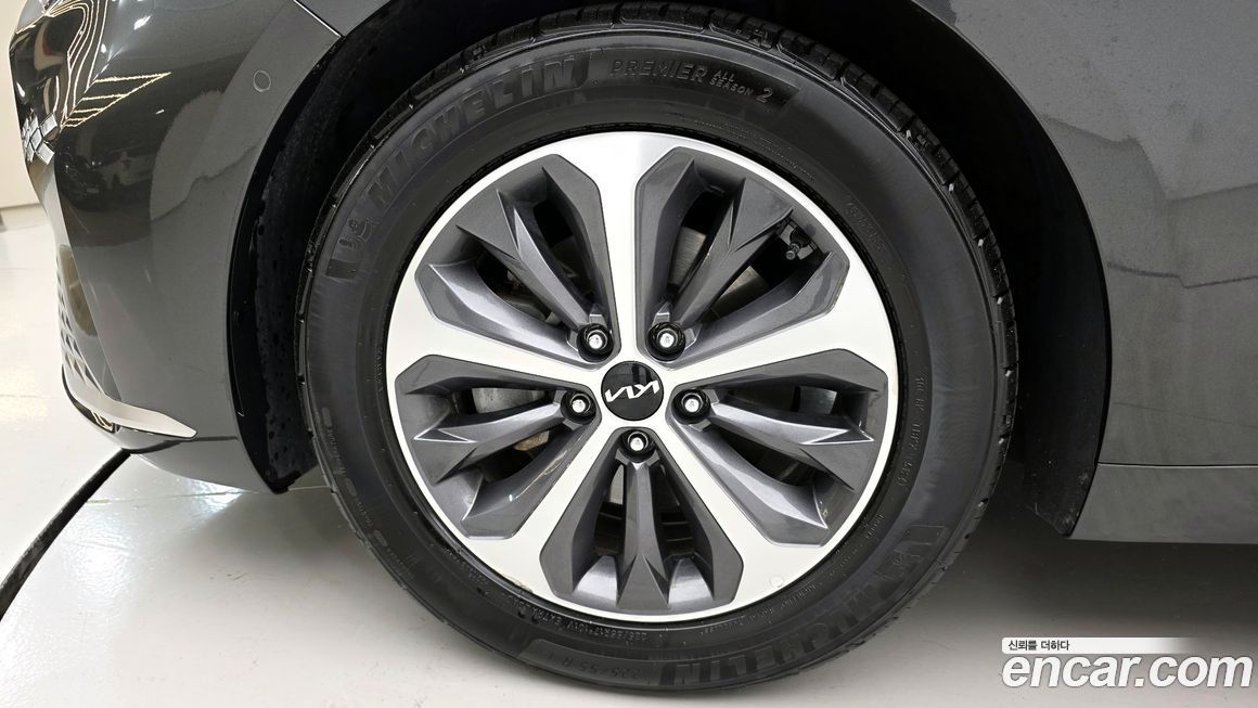 Kia K8 2023