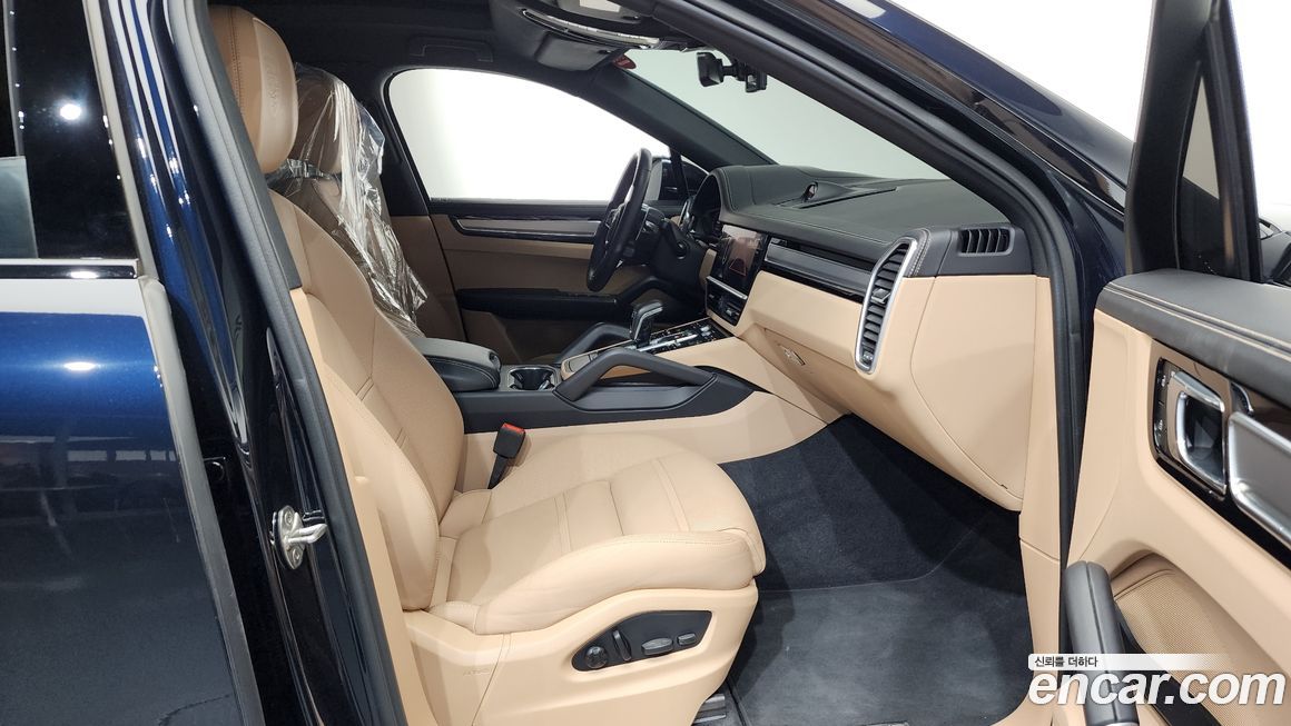 Porsche Cayenne 2023