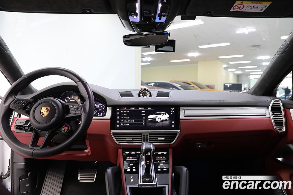 Porsche Cayenne 2023