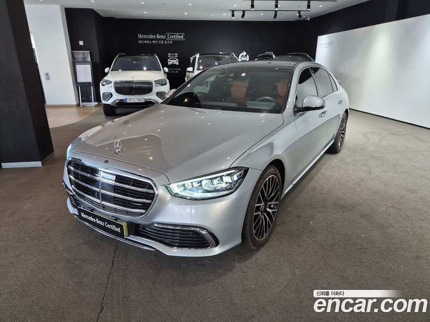 Mercedes-Benz S-Class 2025