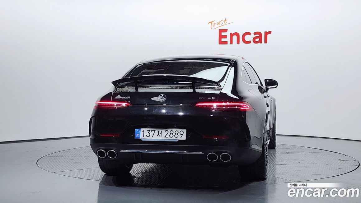 Mercedes-Benz AMG GT 2025