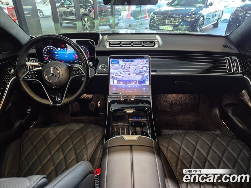 Mercedes-Benz S-Class 2025