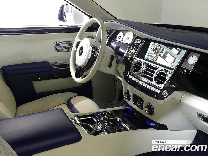 Rolls-Royce Ghost 2016