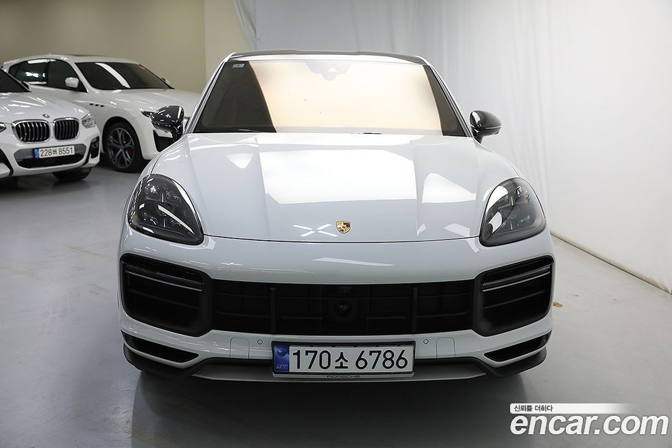 Porsche Cayenne 2023