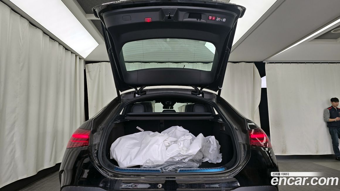 Mercedes-Benz GLE-Class 2026