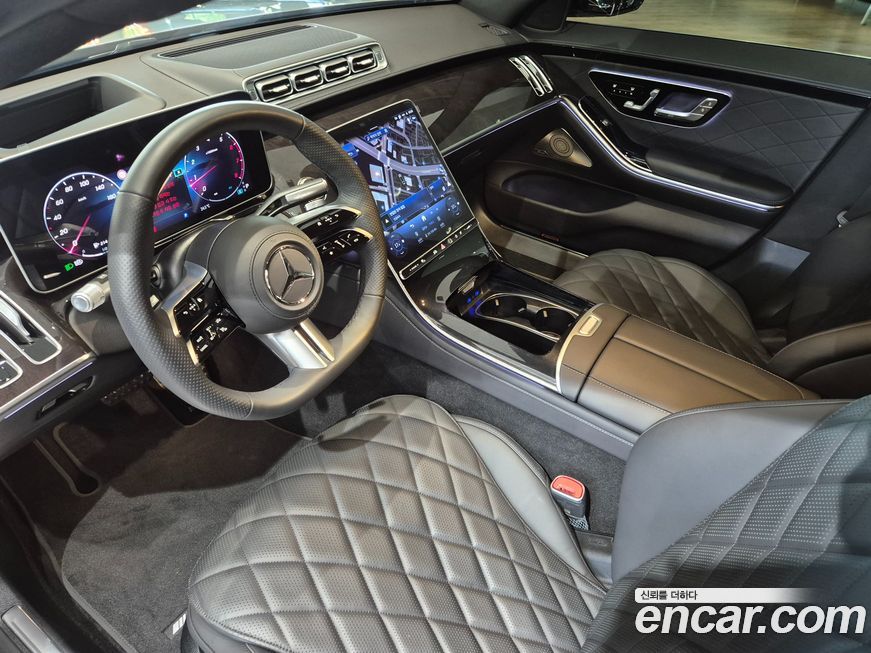 Mercedes-Benz S-Class 2025