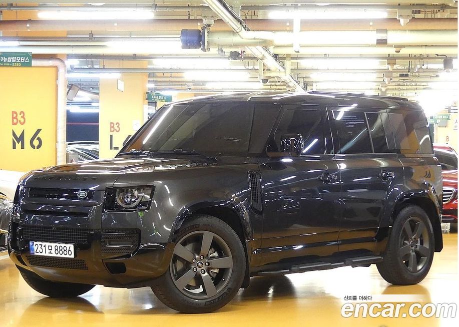 Land Rover Defender 2025