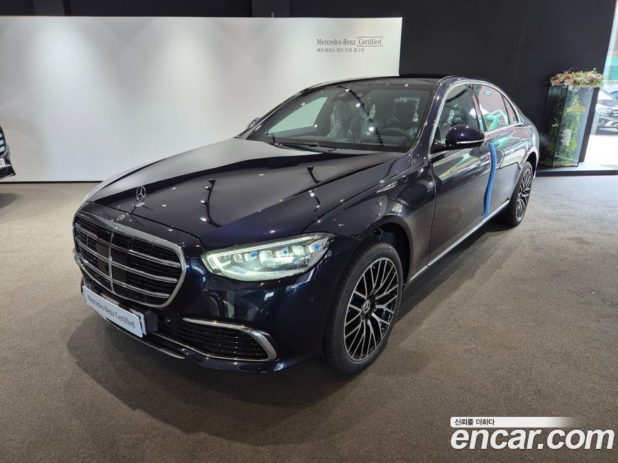 Mercedes-Benz S-Class 2025
