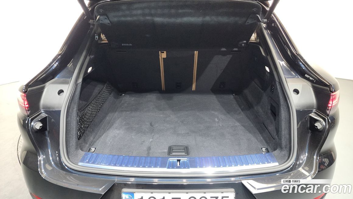 Porsche Cayenne 2023