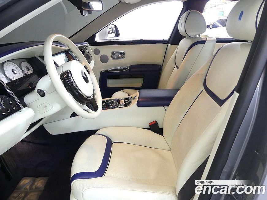 Rolls-Royce Ghost 2016