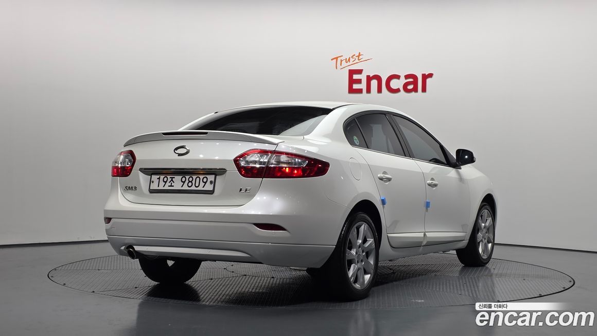 Renault-KoreaSamsung SM3 2011