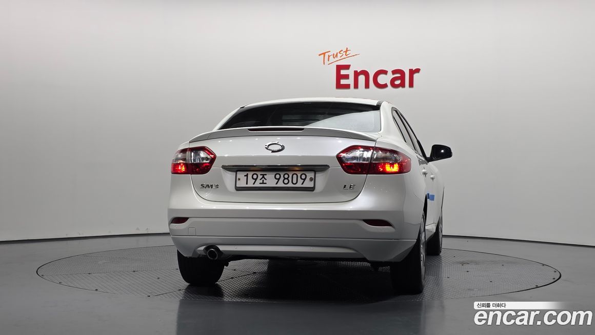 Renault-KoreaSamsung SM3 2011