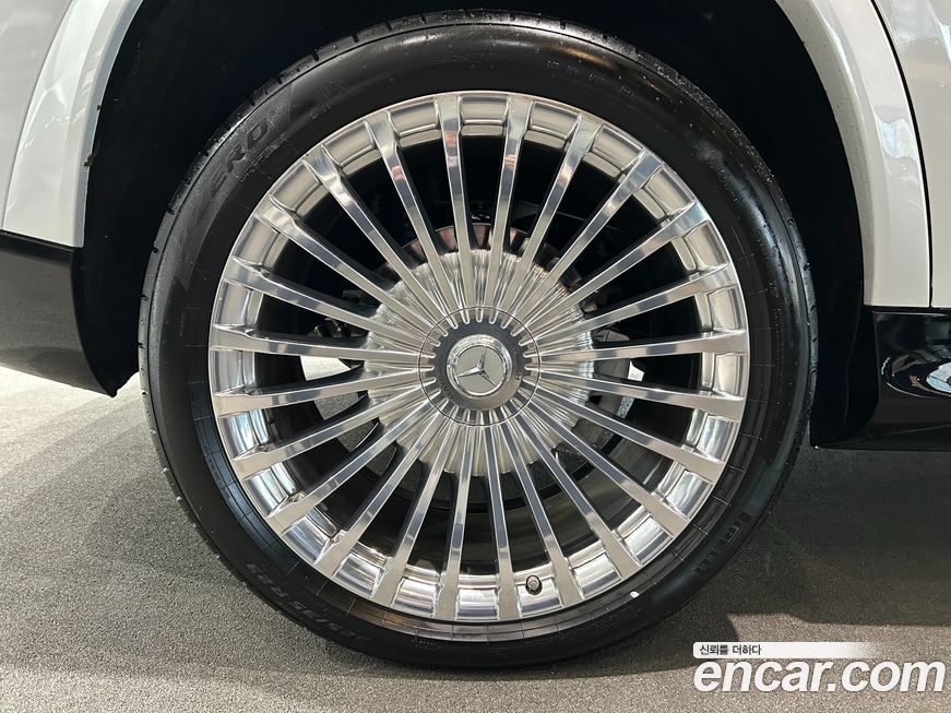 Mercedes-Benz GLS-Class 2025