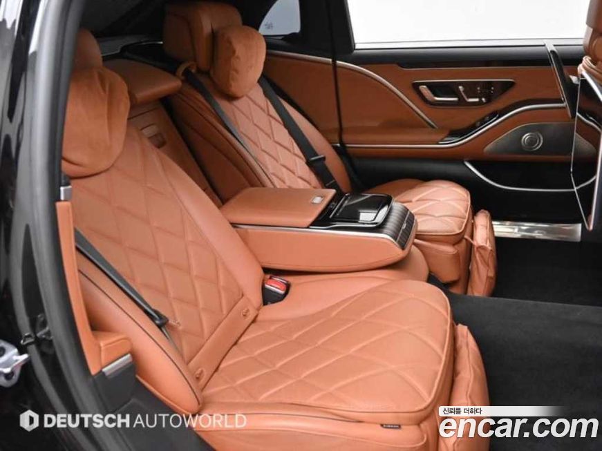 Mercedes-Benz S-Class 2023