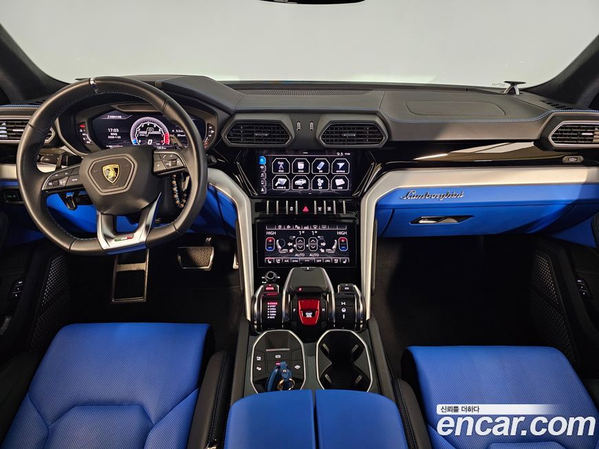 Lamborghini Urus 2021