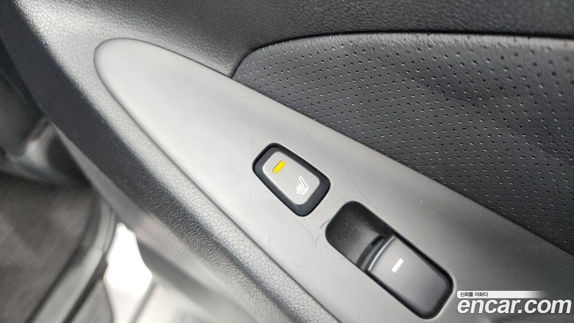 Hyundai Sonata 2011
