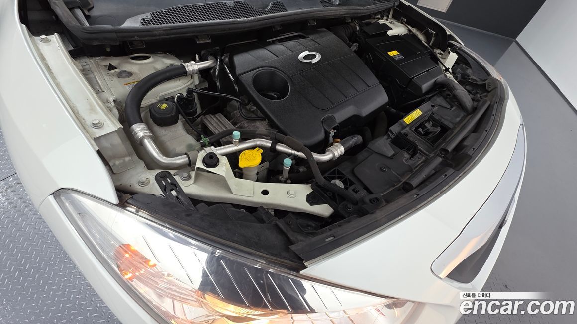 Renault-KoreaSamsung SM3 2011