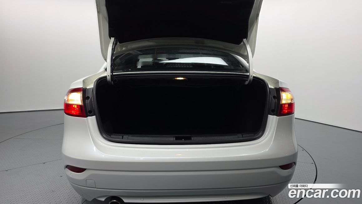 Renault-KoreaSamsung SM3 2011