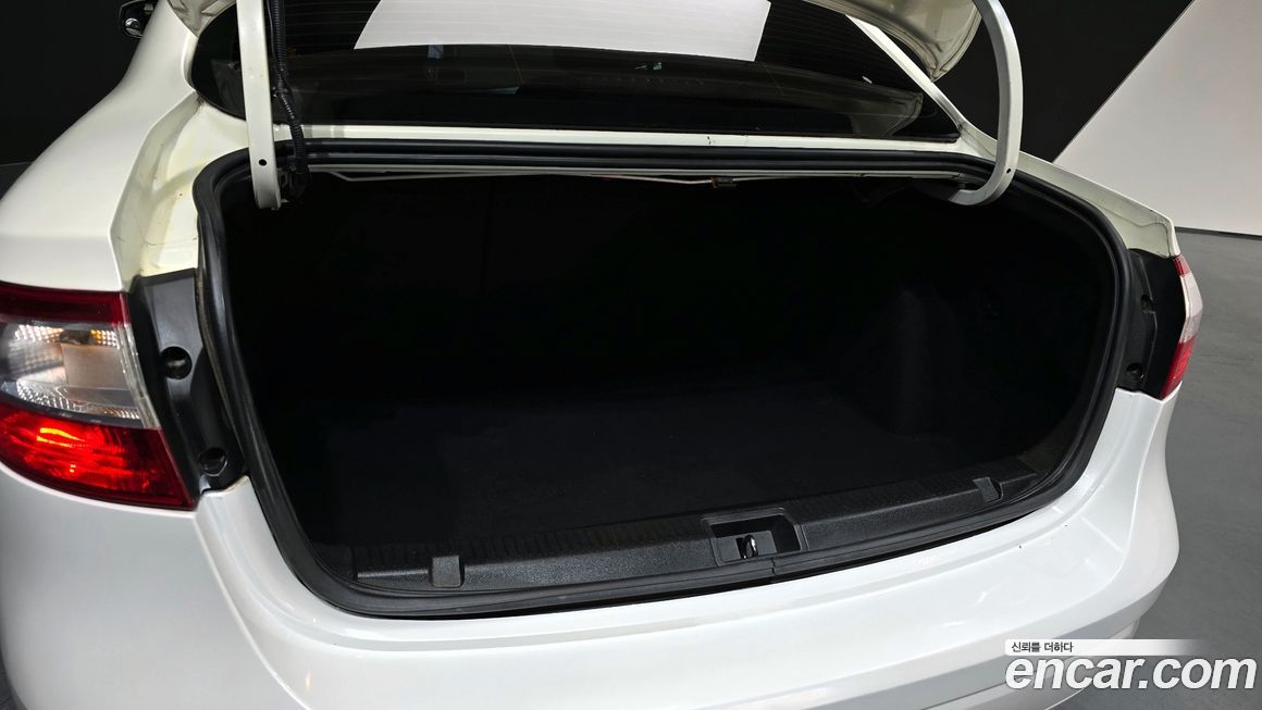 Renault-KoreaSamsung SM3 2011