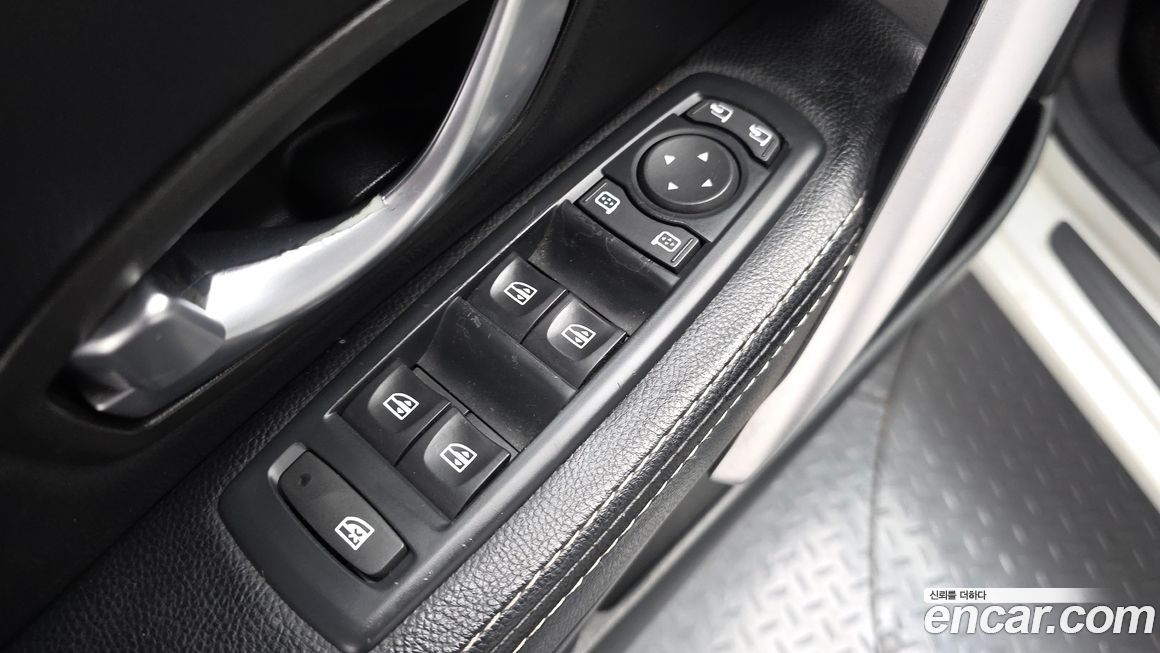 Renault-KoreaSamsung SM3 2011