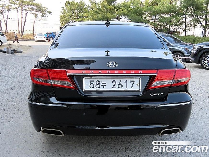 Hyundai Grandeur 2010