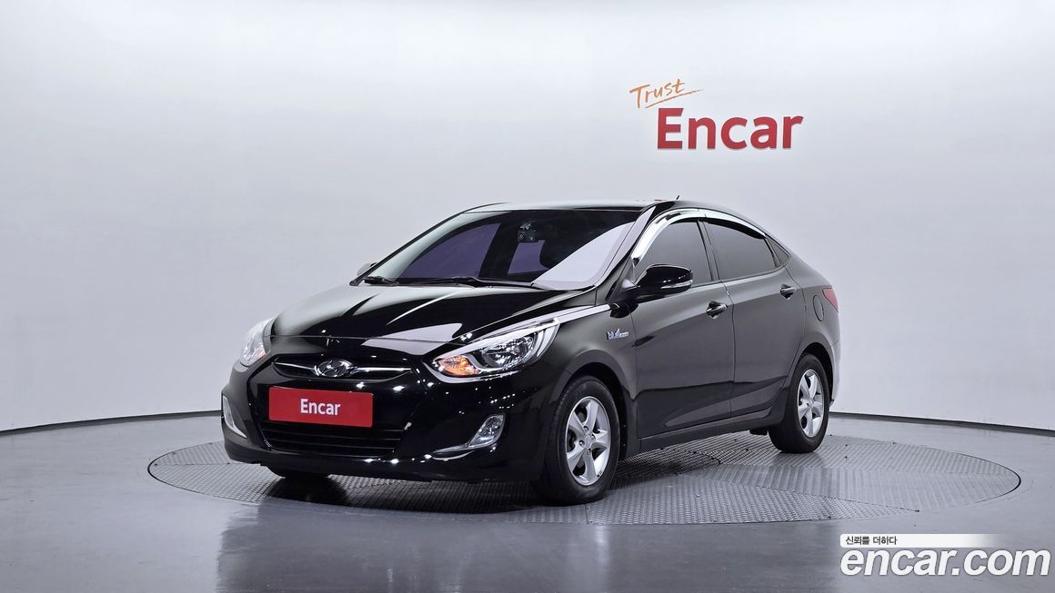 Hyundai Accent 2012