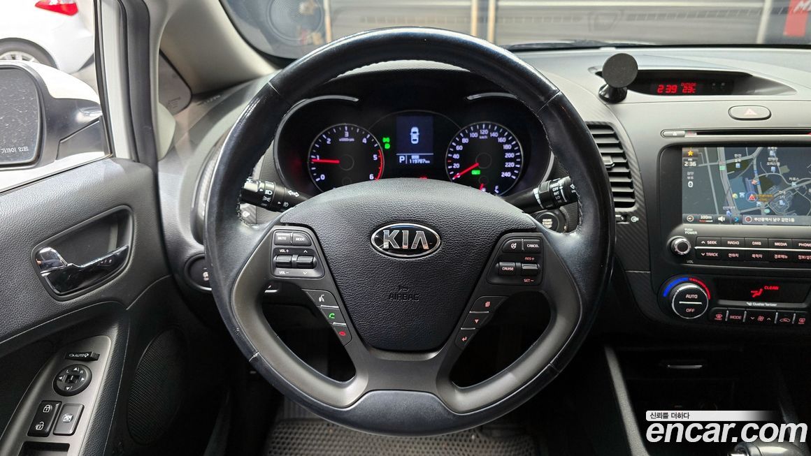 Kia K3 2015