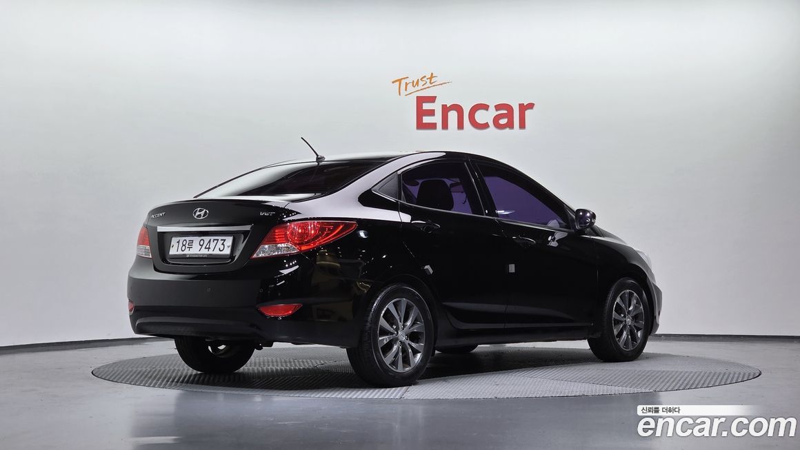 Hyundai Accent 2014