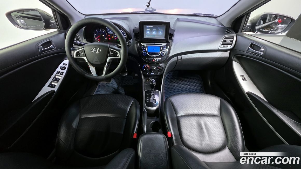 Hyundai Accent 2014