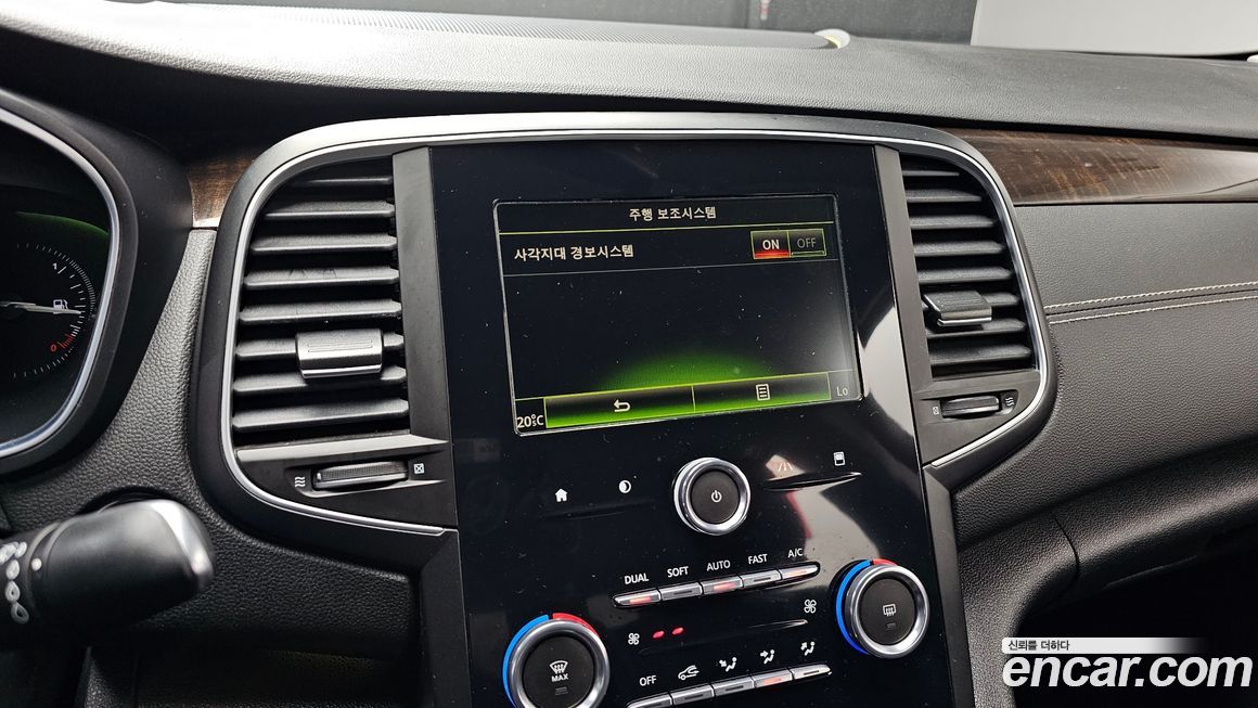 Renault-KoreaSamsung SM6 2016