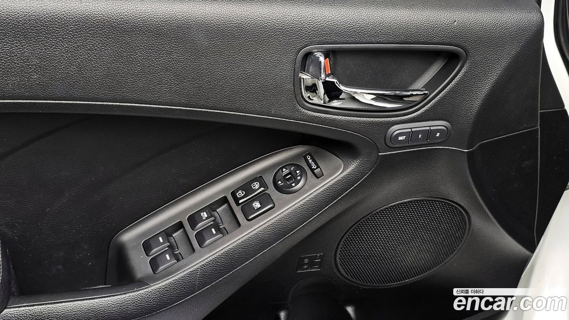 Kia K3 2015