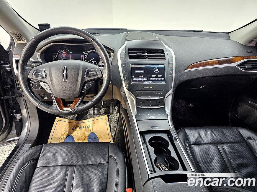 Lincoln MKZ 2014