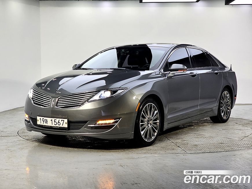 Lincoln MKZ 2014