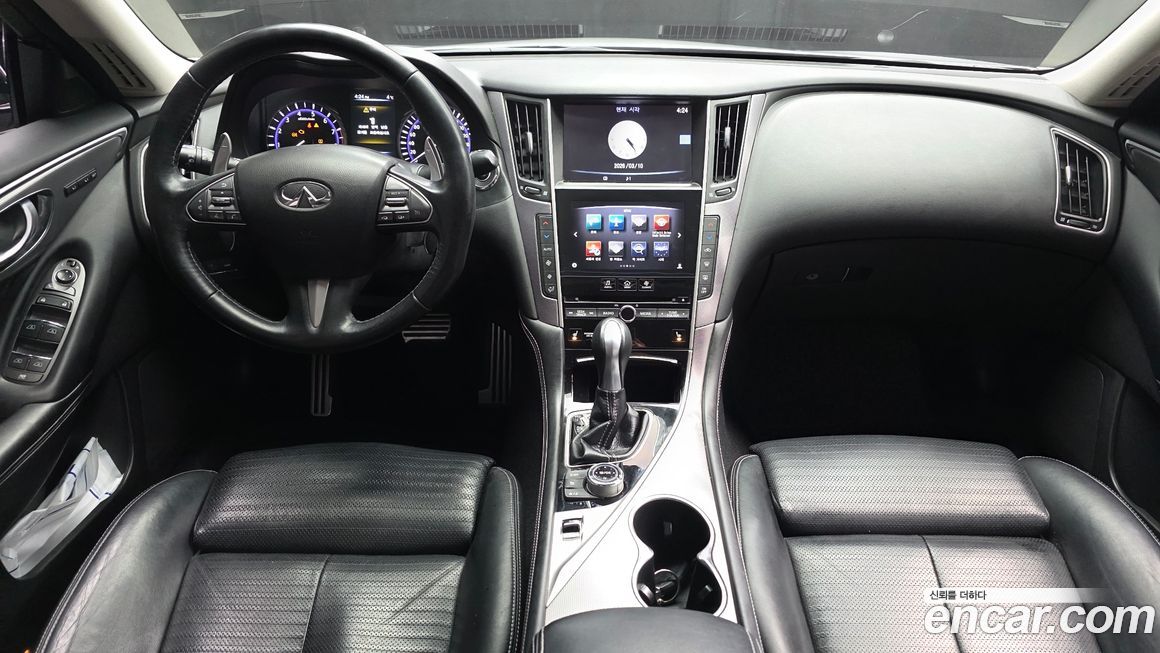 Infiniti Q50 2016