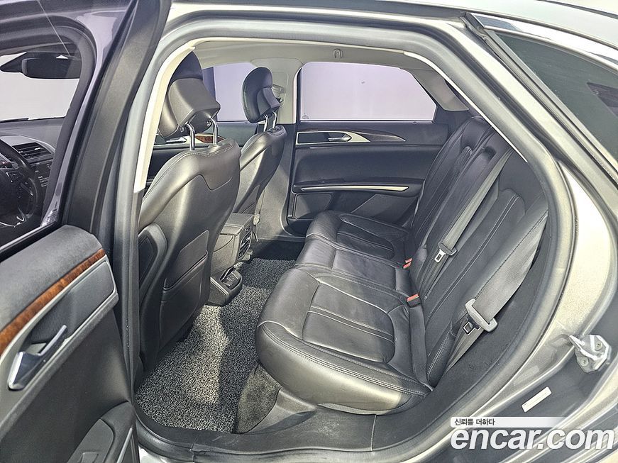 Lincoln MKZ 2014