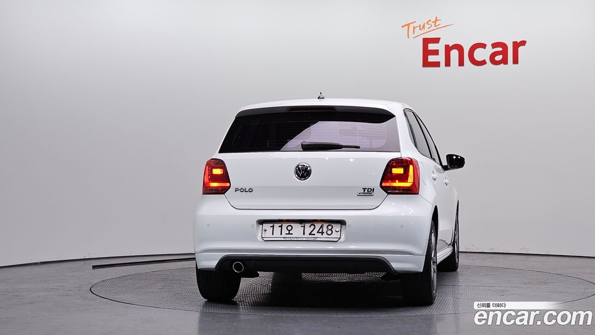 Volkswagen Polo 2015