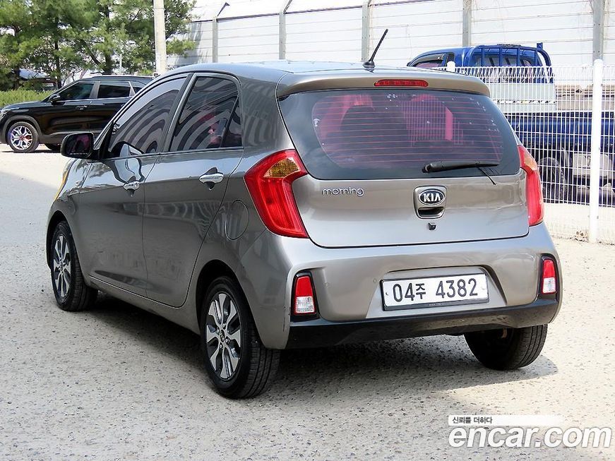 Kia morning 2016