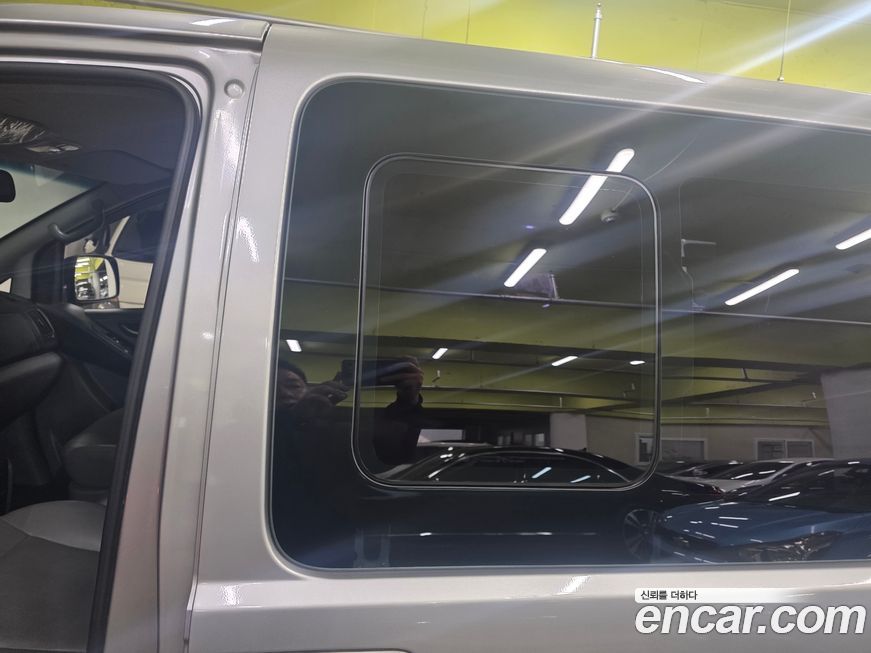 Hyundai Starex 2014