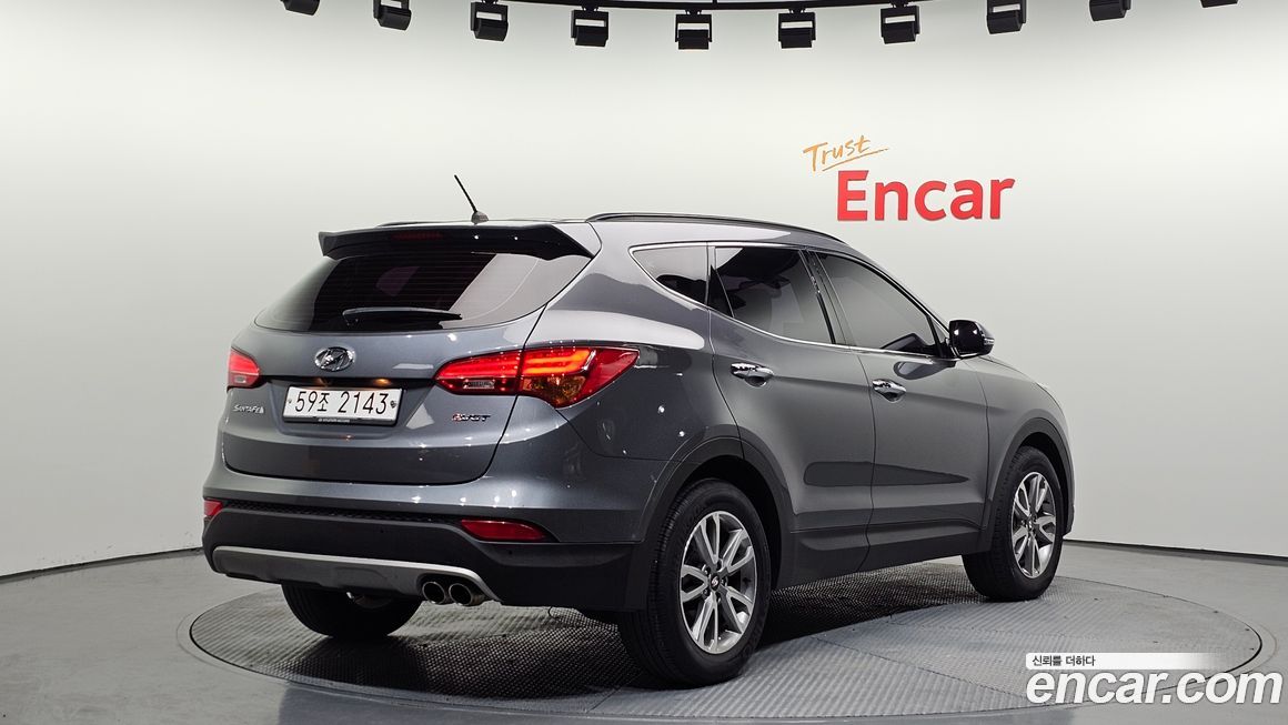 Hyundai Santafe 2015