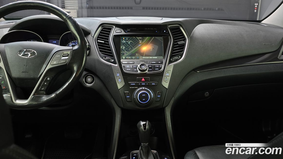 Hyundai Santafe 2015