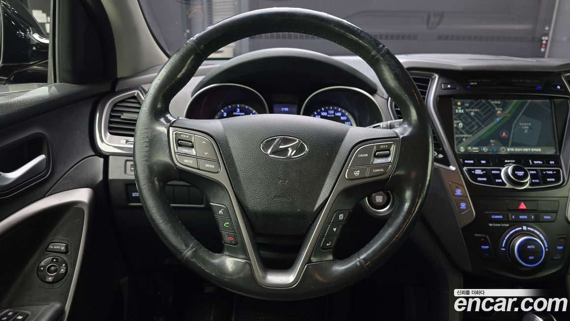 Hyundai Santafe 2015