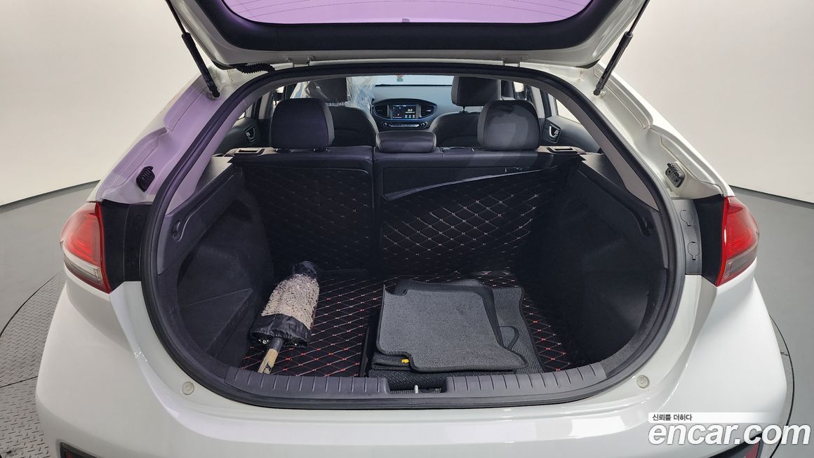 Hyundai Ioniq 2016
