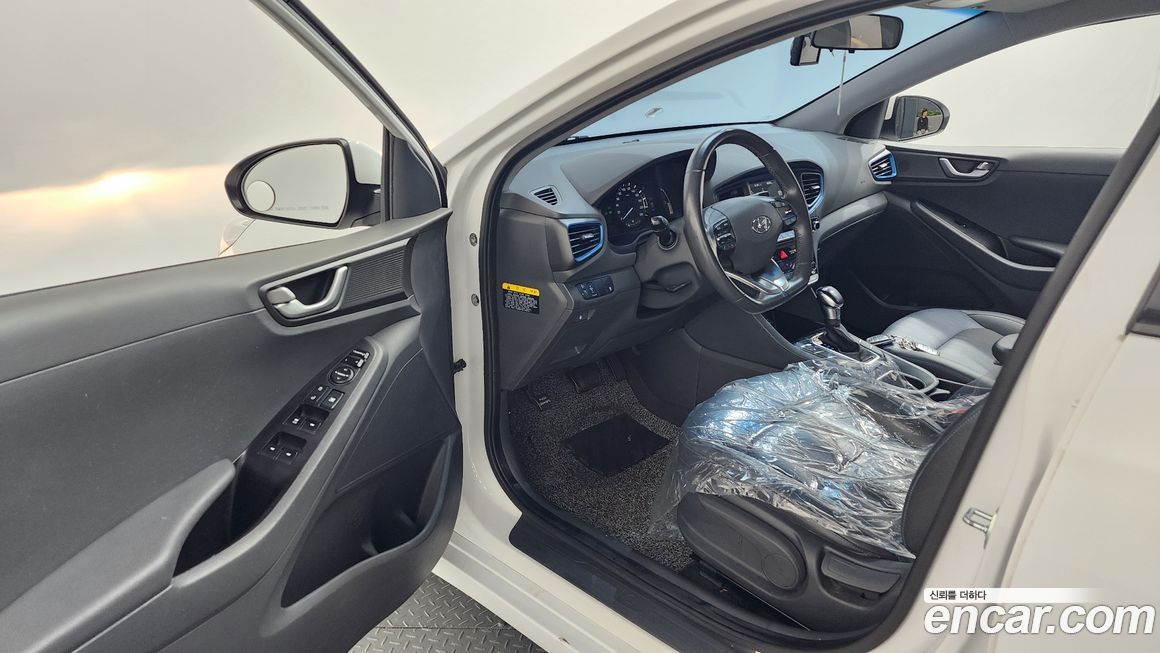 Hyundai Ioniq 2016