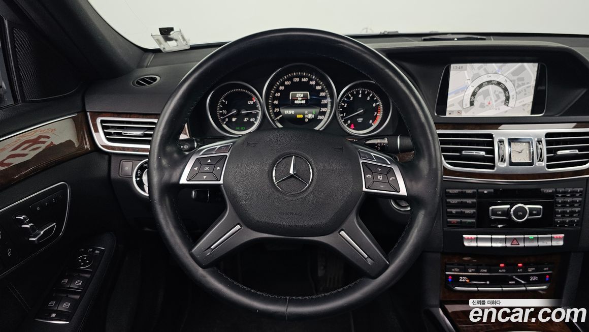 Mercedes-Benz E-Class 2014