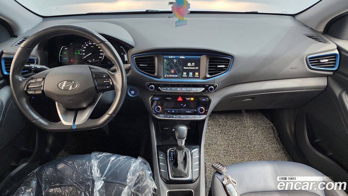 Hyundai Ioniq 2016
