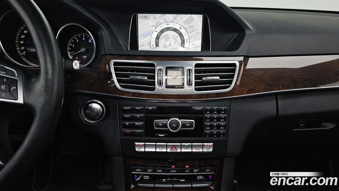 Mercedes-Benz E-Class 2014