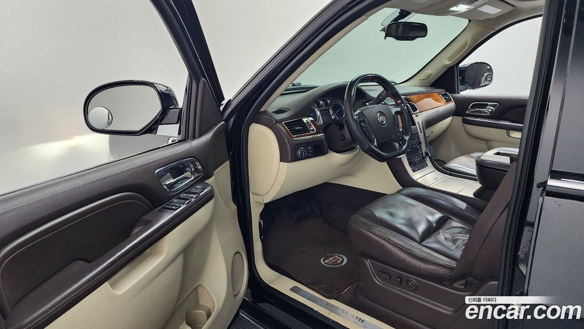 Cadillac Escalade 2011