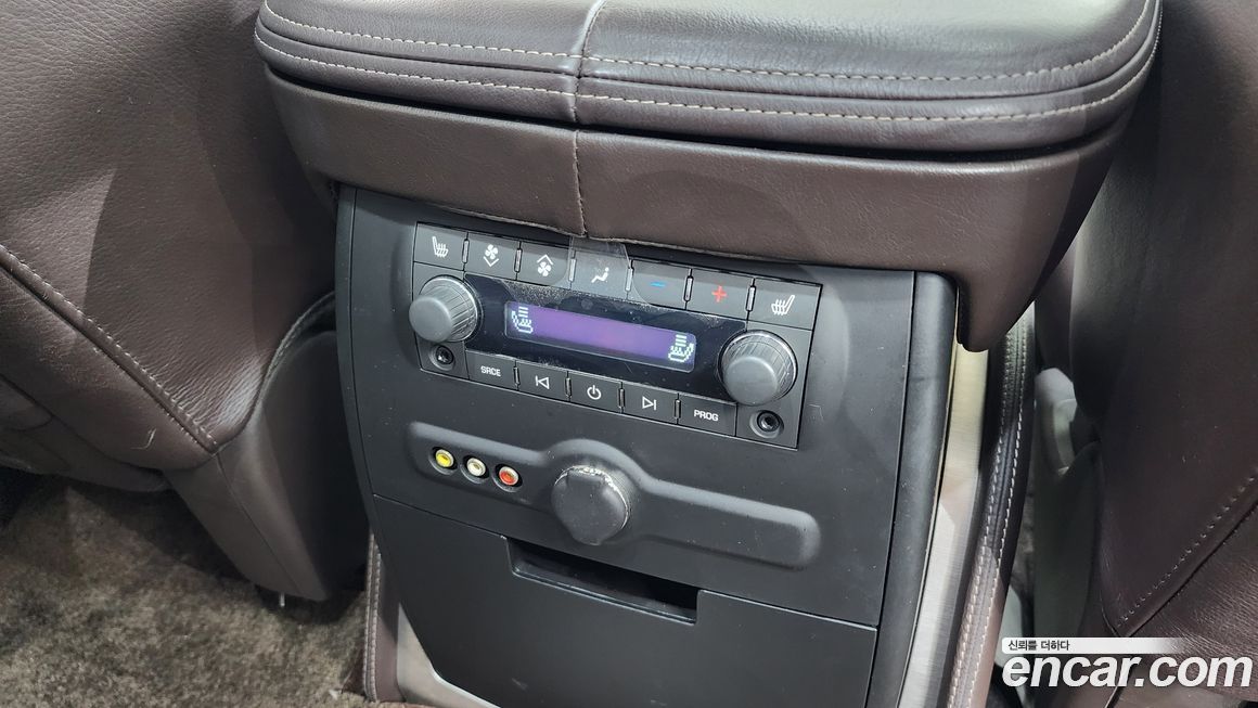 Cadillac Escalade 2011